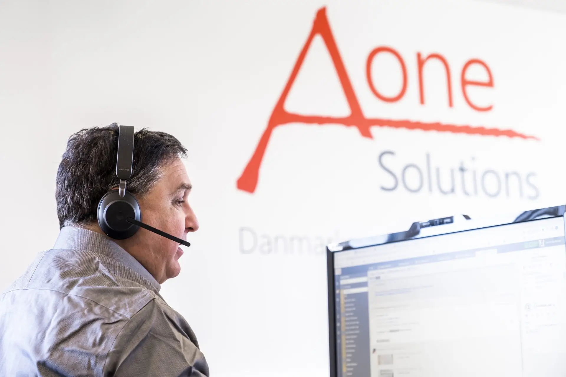 Ny kunde møde med IT-support konsulent hos A-one i tre steps